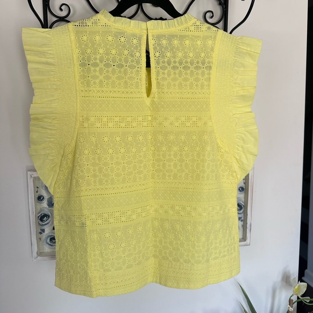 English Factory Yellow Lace Eyelet Blouse Ruffle Sleeves keyhole opening NWT - Picture 6 of 7